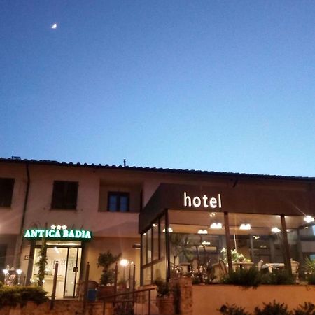 וולטרה Holiday Rooms Antica Badia מראה חיצוני תמונה