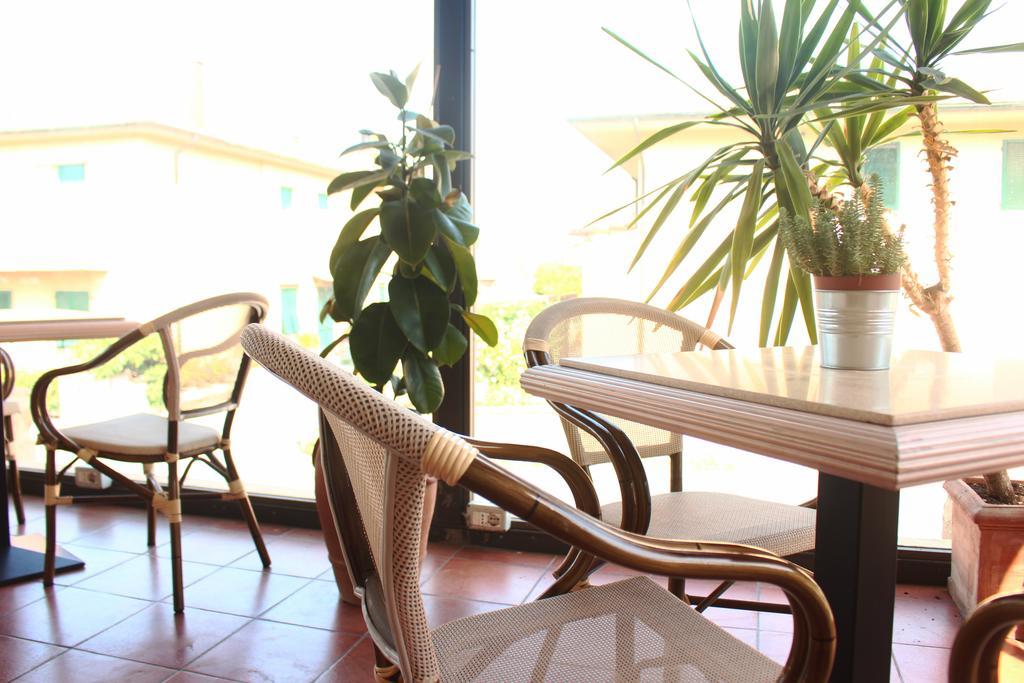 וולטרה Holiday Rooms Antica Badia מראה חיצוני תמונה